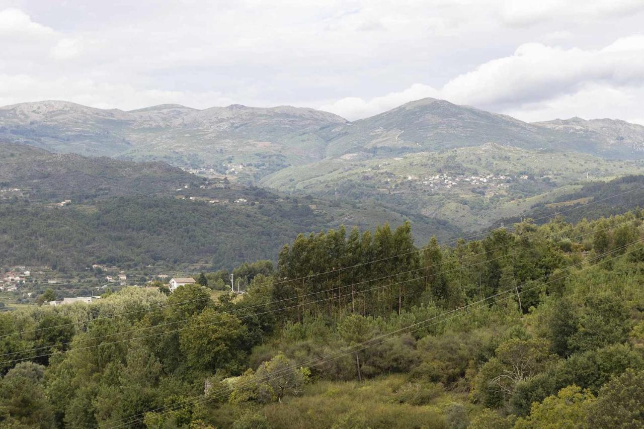 Willa Chalet De Nunide Moradida Privada Com Piscina Arcos de Valdevez Zewnętrze zdjęcie